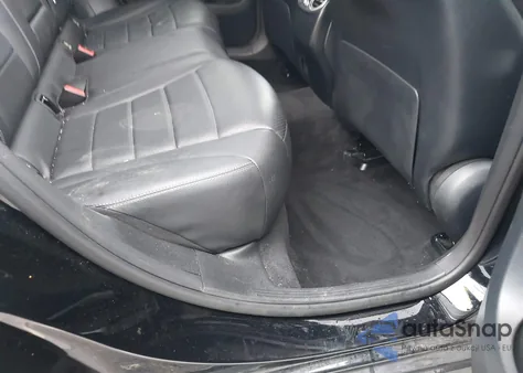 2019 Mercedes-Benz Glc 300 4Matic z USA, uszkodzony, nr VIN WDC0G4KB0KV127655